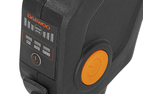 Интеллектуальная система позволяет регулирует обороты двигателя, увеличивая их, когда нужно справиться с густой травой, и делая меньше, если траву нужно всего лишь немножечко подравнять.